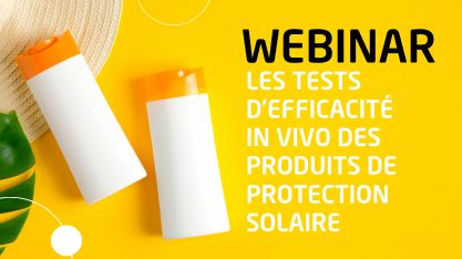 Bannière avec une image avec tubes de crème solaires pour un webinar sur les tests d’efficacité in vivo des produits de protection solaire.